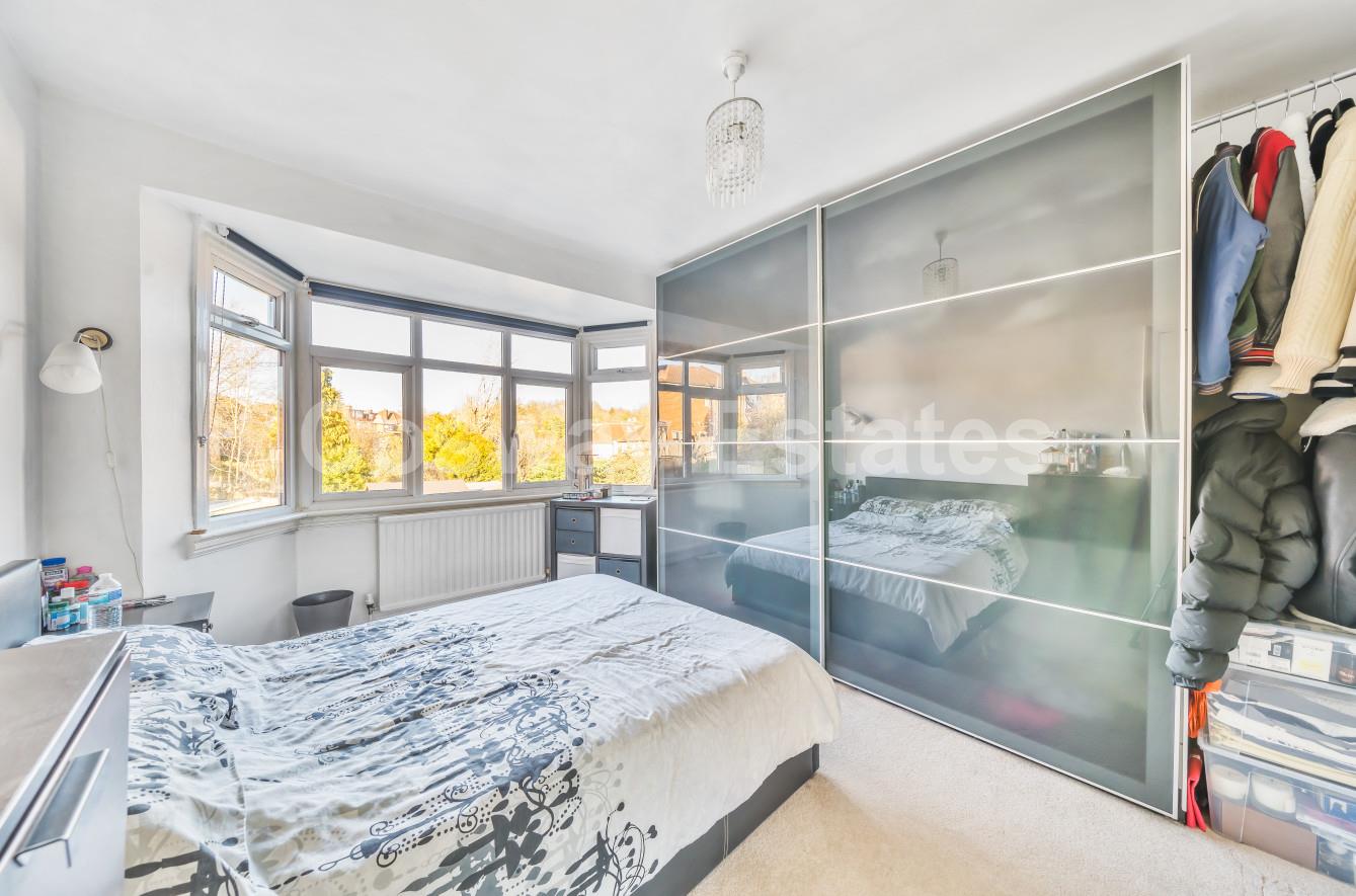 Hillside Grove, Mill Hill, NW7, Mill Hill